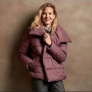 Banana Republic Sz M Puffer Coat Funnel Neck NWT